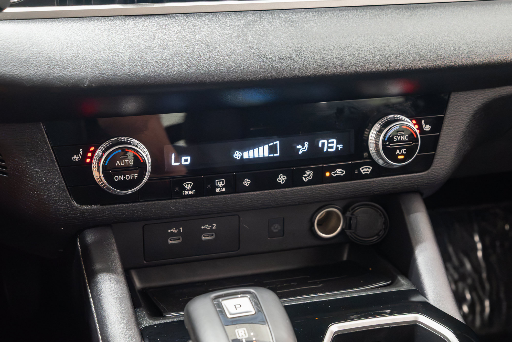 Used 2025 Mitsubishi Outlander SE AWD/4WD image 18