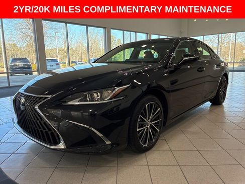 Certified 2025 Lexus ES 350 w/ Premium Package image 3