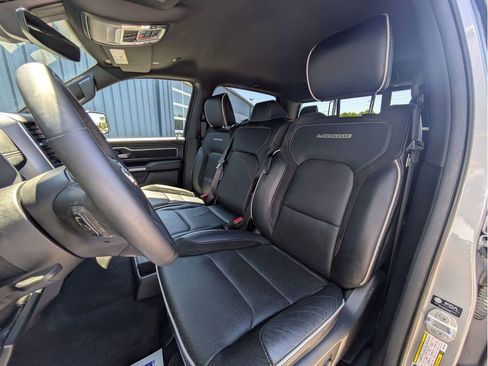 Used 2025 RAM 1500 Laramie AWD/4WD image 26