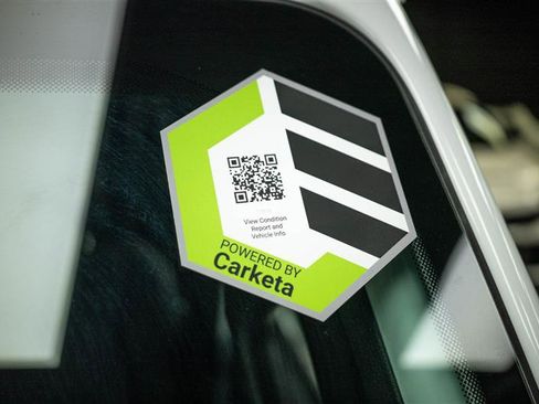 Used 2025 Jeep Wrangler Unlimited Sahara image 23