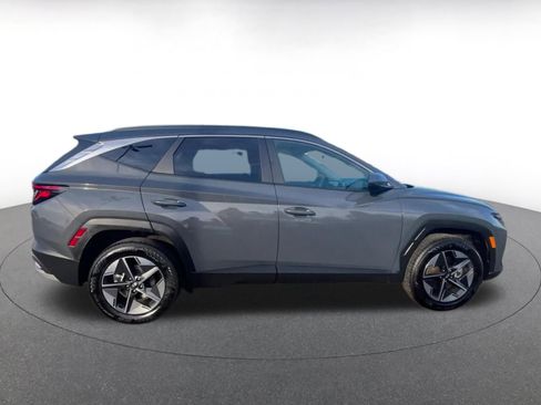 Used 2025 Hyundai Tucson SEL image 16