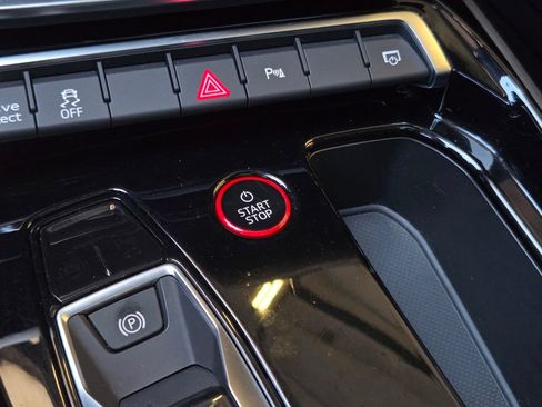 Used 2024 Audi e-tron GT Premium Plus AWD/4WD image 24
