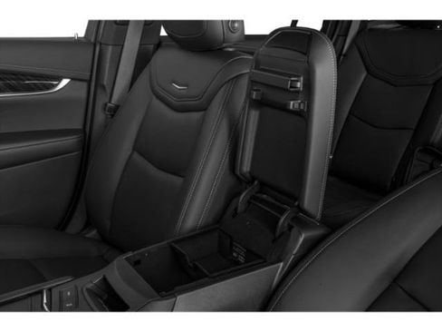 Used 2020 Cadillac XT6 Premium Luxury AWD/4WD image 17