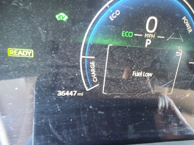 Used 2025 Toyota Camry LE FWD image 15
