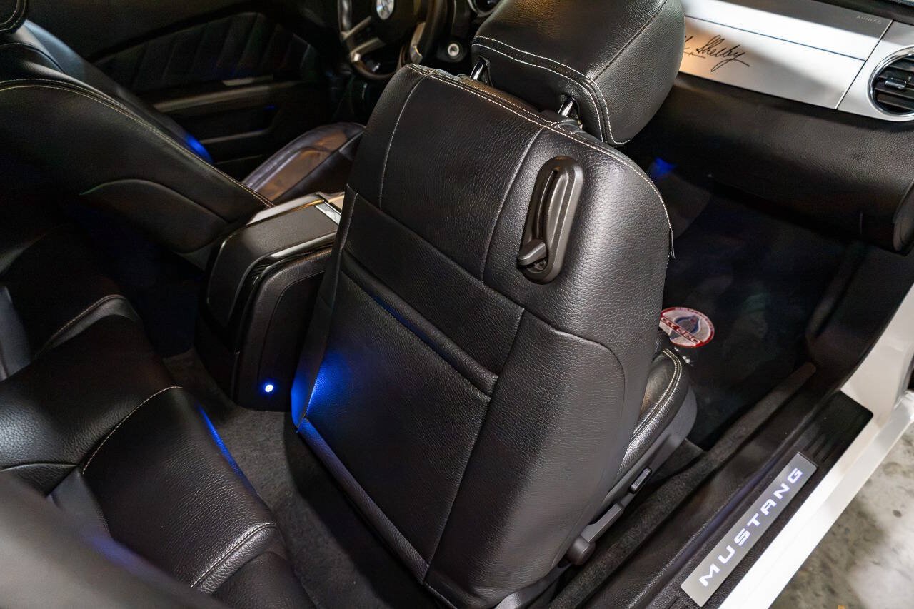 Used 2012 Ford Mustang GT Premium w/ HID Headlamps & Security Pkg RWD image 36