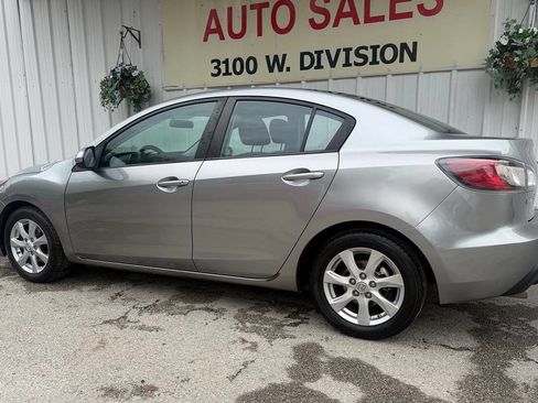 Used 2010 MAZDA MAZDA3 i Touring FWD image 9