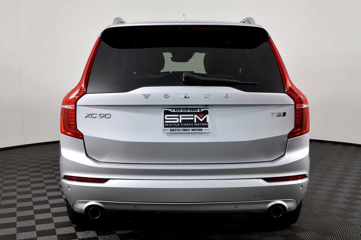 Used 2018 Volvo XC90 T5 Momentum w/ Convenience Package AWD/4WD image 10