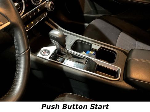 Used 2022 Nissan Sentra SV FWD image 17