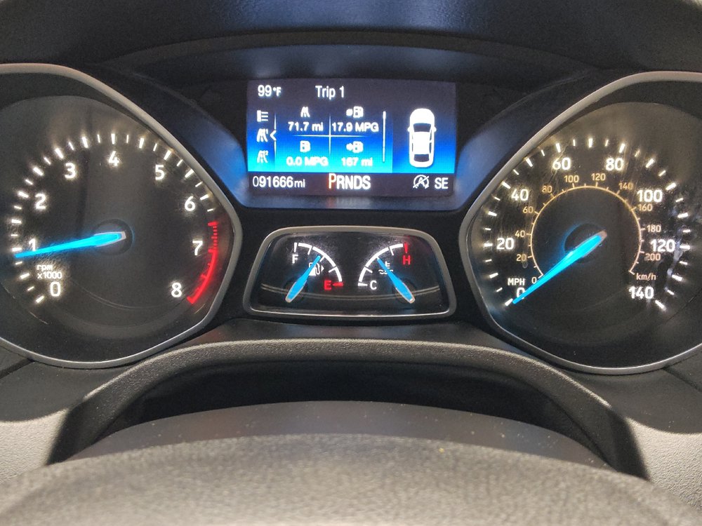 Used 2018 Ford Focus SE FWD image 23
