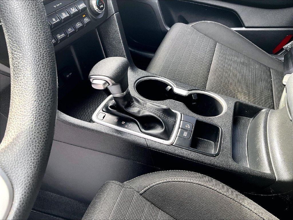 Used 2020 Kia Sportage LX w/ LX Popular Package FWD image 15