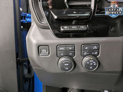 Used 2024 Chevrolet Silverado 1500 ZR2 w/ Technology Package image 22