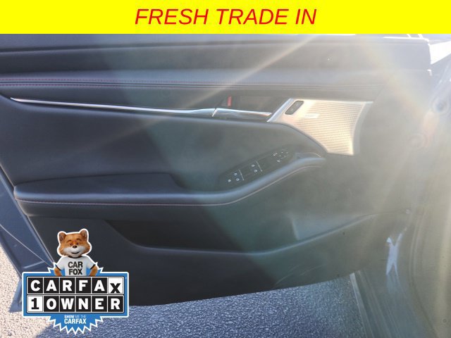 Used 2023 MAZDA MAZDA3 s FWD image 9