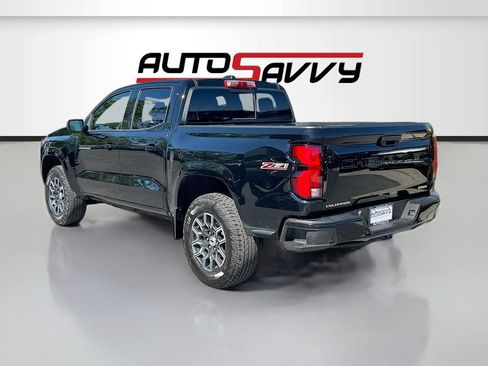 Used 2024 Chevrolet Colorado Z71 w/ Z71 Convenience Package 2 AWD/4WD image 5