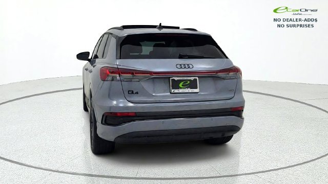 Used 2024 Audi Q4 e-tron Premium Plus w/ Premium Plus AWD/4WD image 7