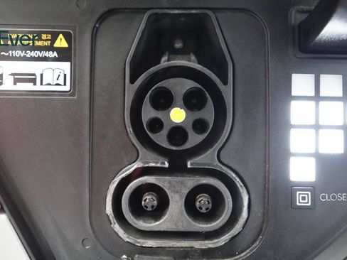 Used 2024 Hyundai Ioniq 5 SEL RWD image 10