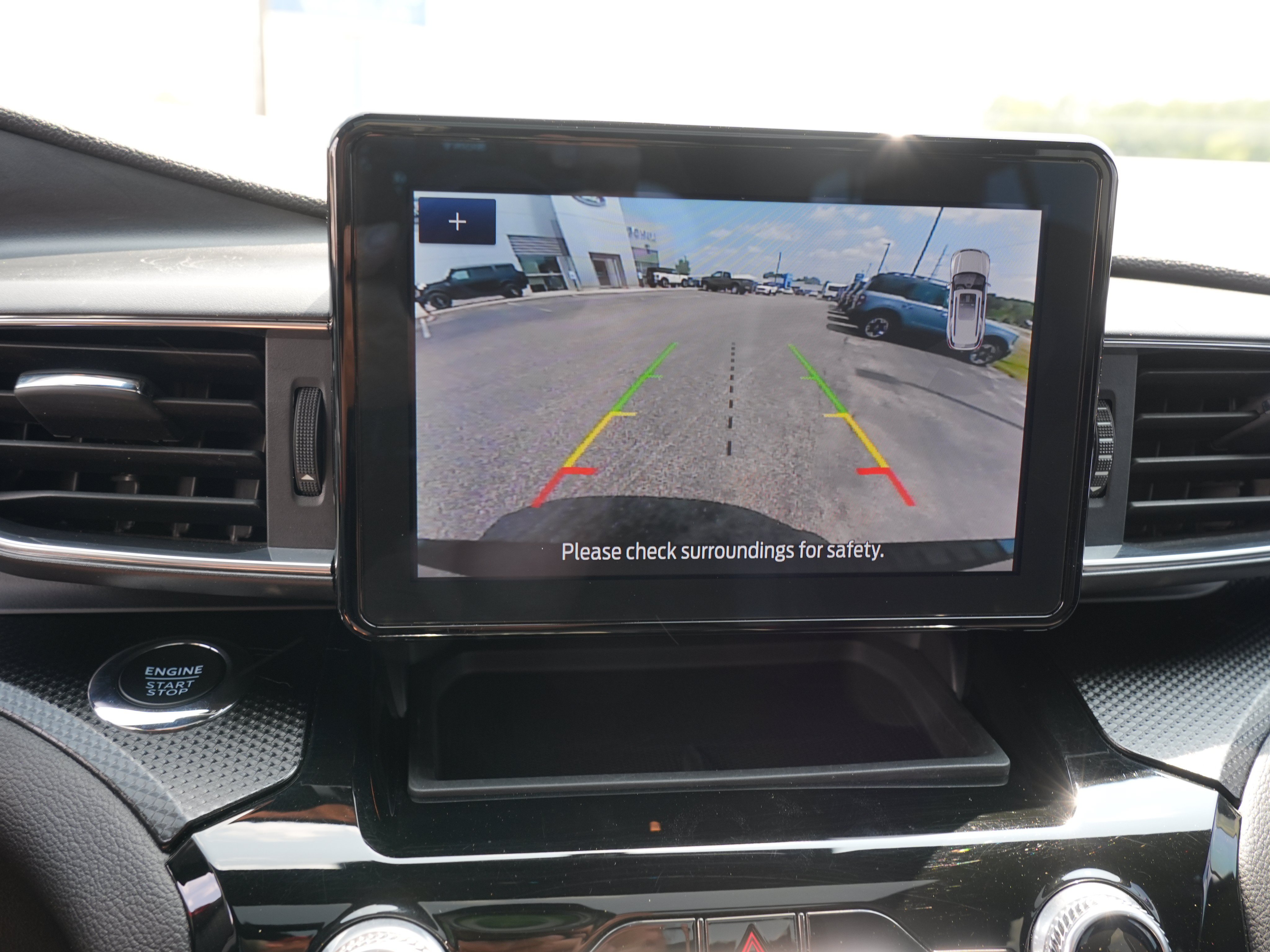 Used 2024 Ford Explorer ST-Line w/ Class IV Trailer Tow Package AWD/4WD image 37