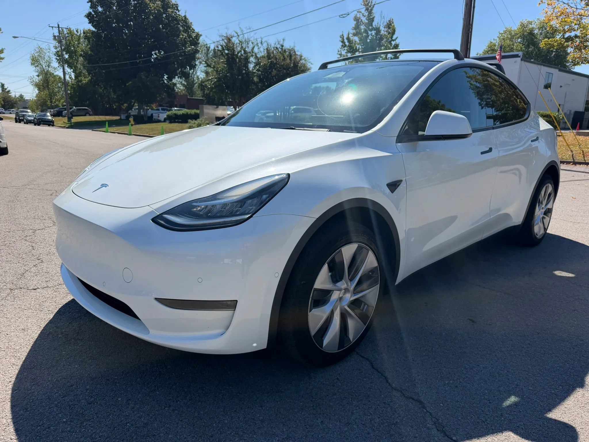 Used 2022 Tesla Model Y Long Range AWD/4WD image 9