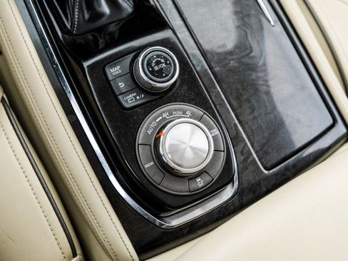 Used 2020 INFINITI QX80 Limited AWD/4WD image 26