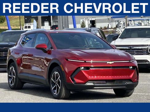 New 2026 Chevrolet Equinox EV LT image 1