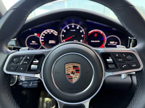 Certified 2020 Porsche Panamera 4 image 38