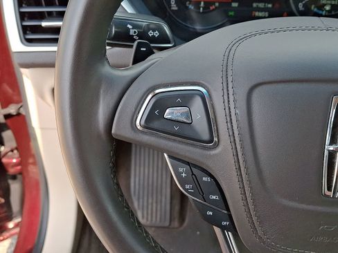 Used 2018 Lincoln MKZ Premiere FWD image 23