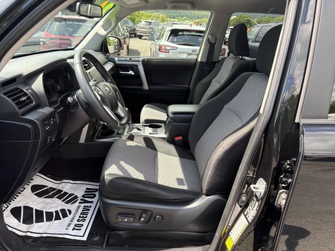Used 2024 Toyota 4Runner SR5 AWD/4WD image 12
