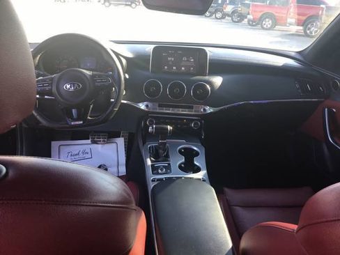 Used 2020 Kia Stinger GT RWD image 12
