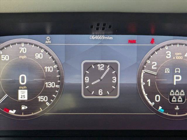 Used 2020 Land Rover Defender 110 First Edition AWD/4WD image 11