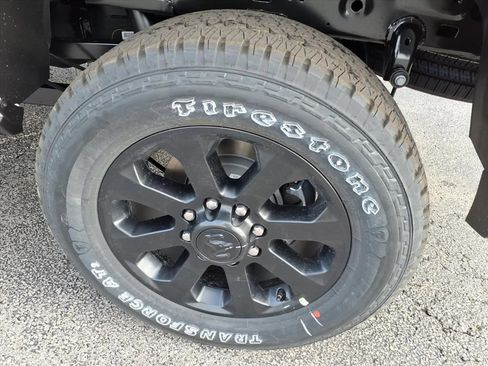 New 2026 RAM 2500 Big Horn AWD/4WD image 5