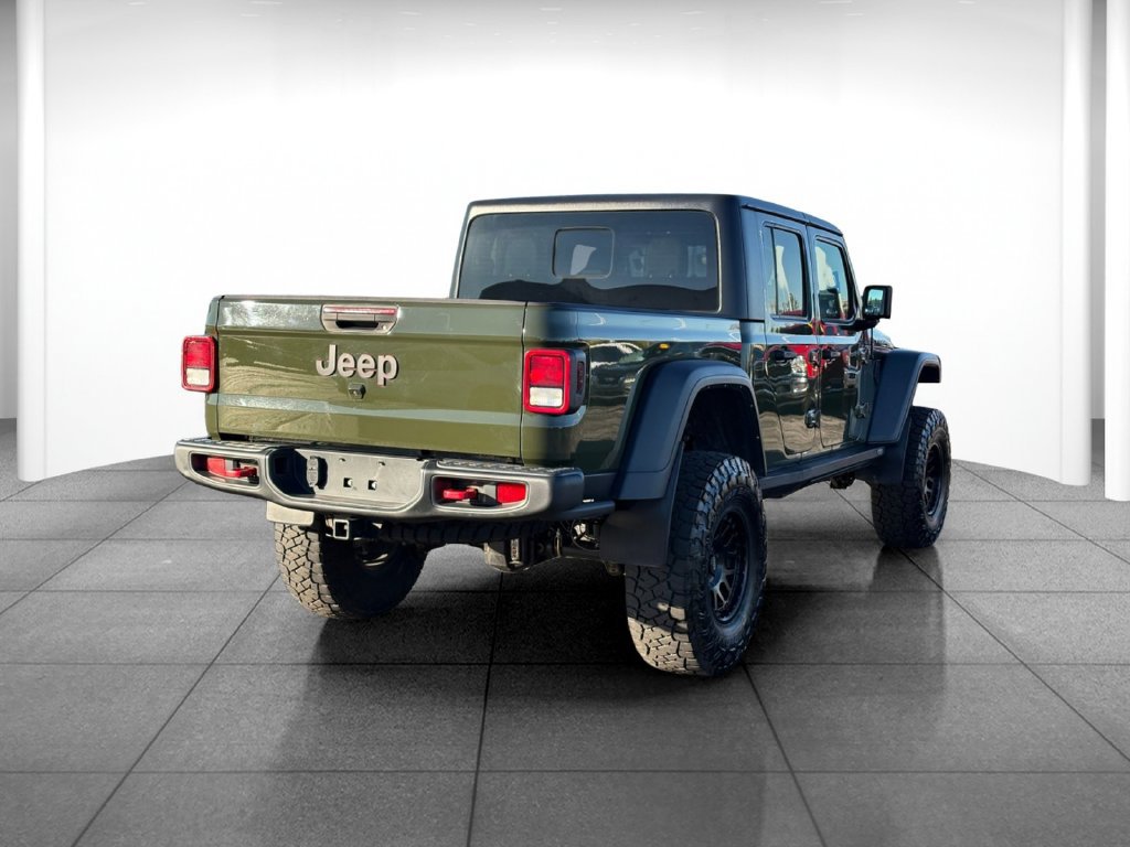 Used 2021 Jeep Gladiator Rubicon AWD/4WD image 7