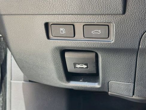 Used 2025 Lexus ES 350 w/ Premium Package FWD image 35