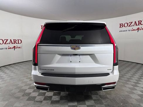 Used 2022 Cadillac Escalade Premium Luxury w/ Performance Package RWD image 7