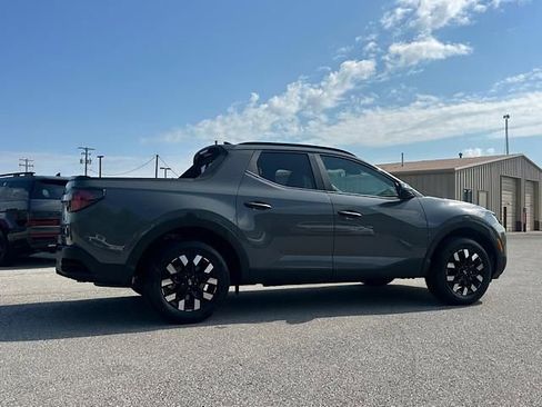 Used 2025 Hyundai Santa Cruz SEL image 4