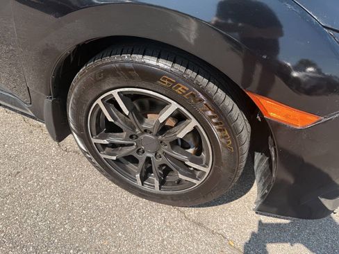 Used 2017 Honda Civic LX image 11