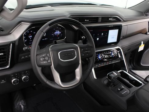 New 2026 GMC Sierra 1500 Denali AWD/4WD image 11