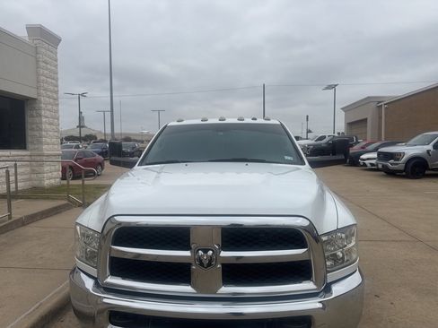 Used 2018 RAM 3500 Tradesman w/ Chrome Appearance Group image 2