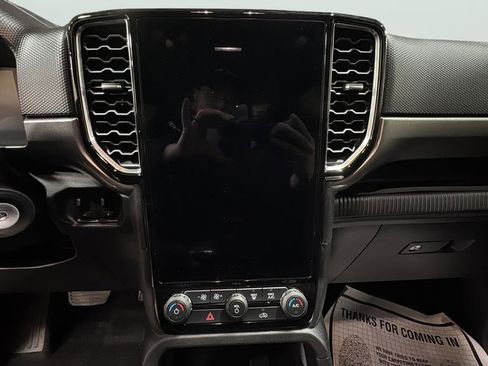 New 2025 Ford Ranger XLT image 10