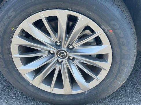 Used 2024 MAZDA CX-90 3.3 Turbo w/ Select Package AWD/4WD image 28