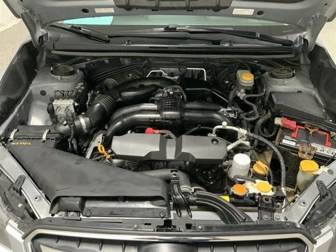 Used 2015 Subaru Crosstrek 2.0i Premium w/ Moonroof Package AWD/4WD image 8