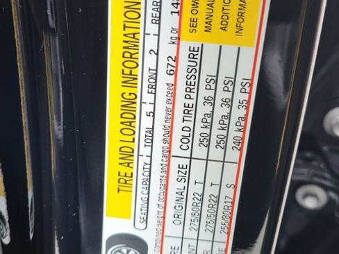 Used 2022 GMC Sierra 1500 Denali w/ Denali Reserve Package image 24