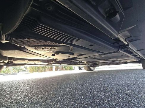 Used 2016 Audi A4 Premium image 32