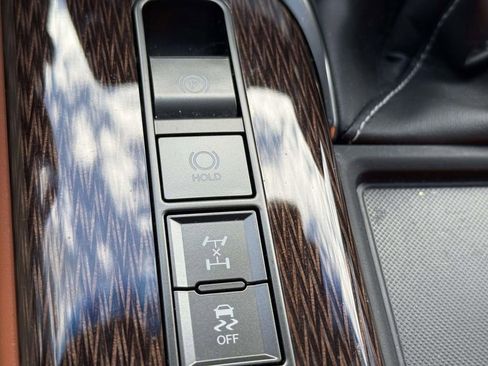 Used 2024 Lexus LX 600 4WD w/ Ultra Luxury Package image 25