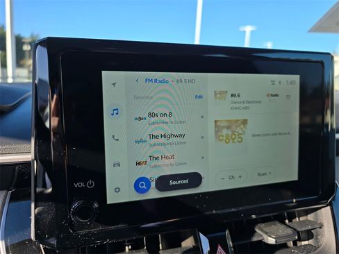 Certified 2025 Toyota Corolla LE image 26