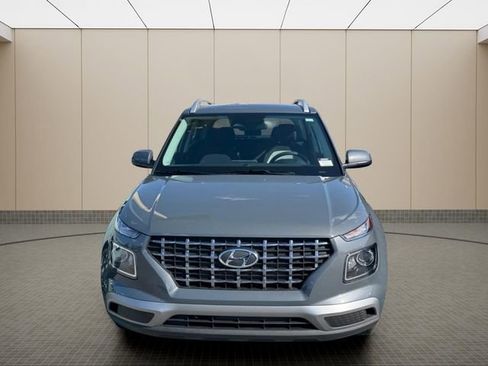 New 2026 Hyundai Venue SEL FWD image 7