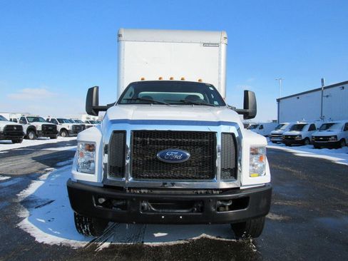 Used 2016 Ford F650 2WD Regular Cab Super Duty image 9
