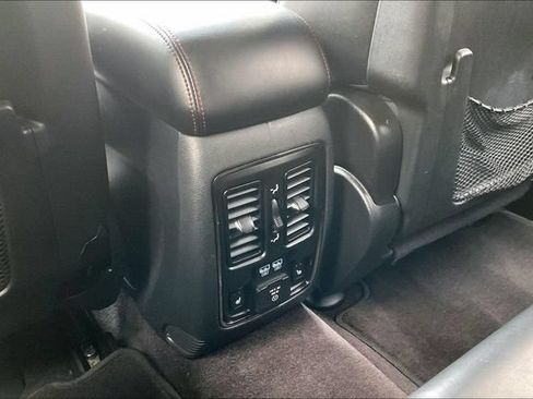 Used 2018 Dodge Durango GT w/ Premium Group AWD/4WD image 34
