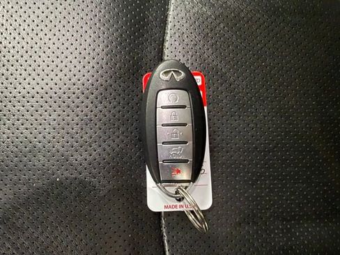 Used 2021 INFINITI QX80 Luxe image 26