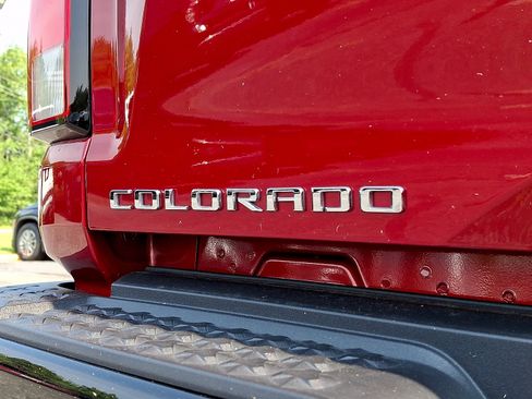 Used 2024 Chevrolet Colorado Trail Boss w/ Advanced Trailering Package AWD/4WD image 29