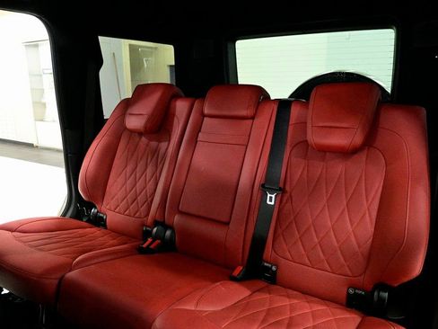 Used 2023 Mercedes-Benz G 550 image 17