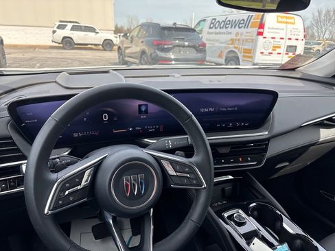 Used 2025 Buick Envision Preferred image 25